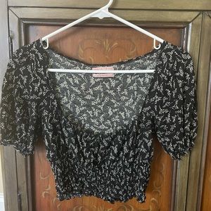 Urban outfitters crop blouse